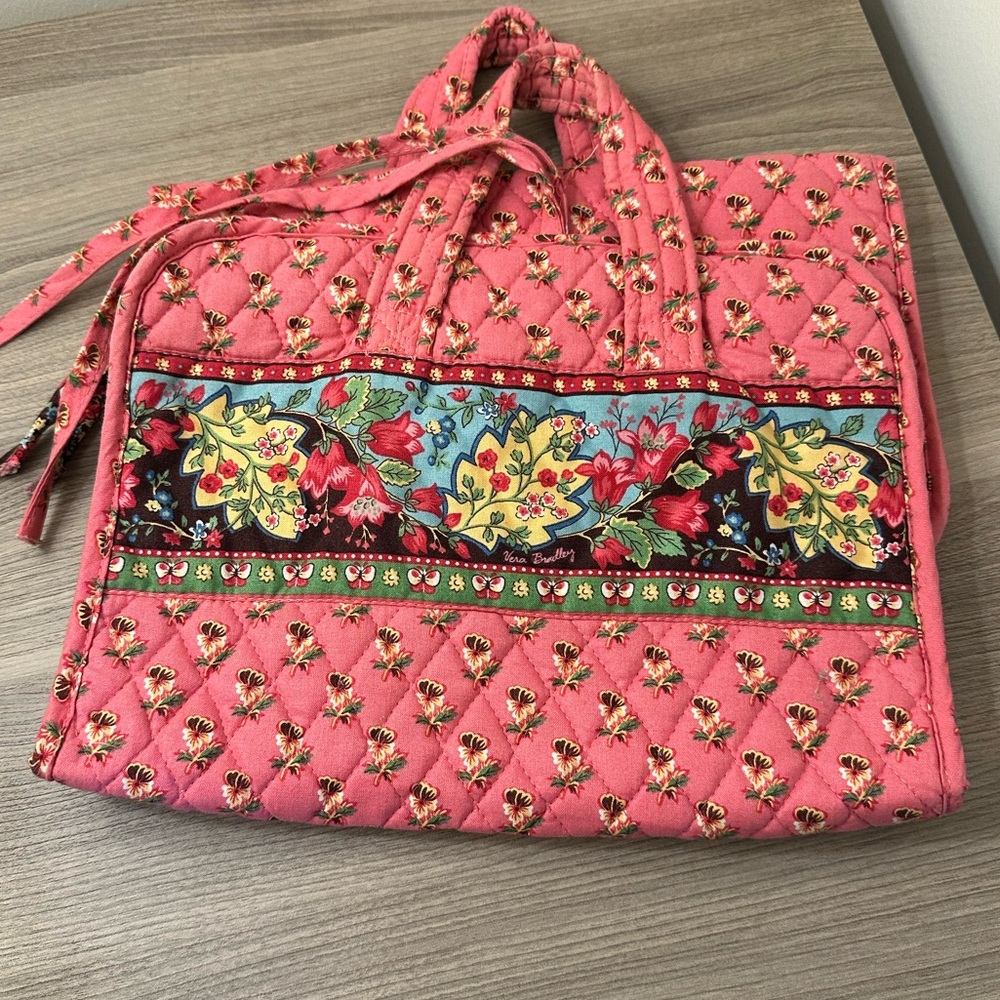 Vera Bradley pink hanging toiletry bag